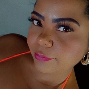 Model - Latinhotsquirtxx milf