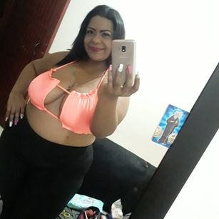 Model - Latinhotsquirtxx bigass