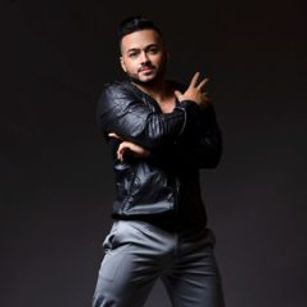 Model - Axxel Foster monstercock