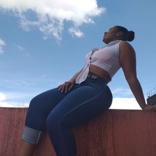 Model - kendallCollins gag