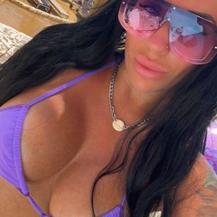 Model - QOS FINDOM CBT