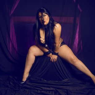 Model - Daring Natasha milf