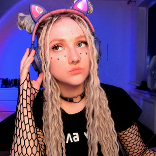 Model - Electric Witch smalltits