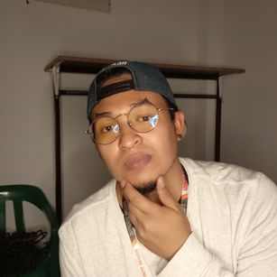 Model - Frank Efron young