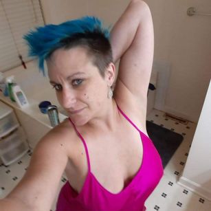 Model - AlexisToppFoxXx squirt