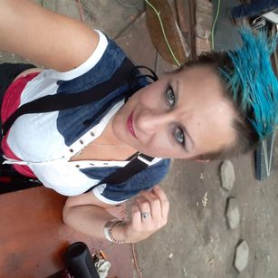 Model - AlexisToppFoxXx dp