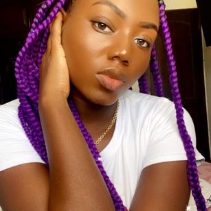 Model - johana Ebony