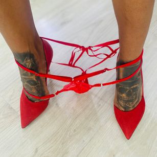 Model - Natasha Mora