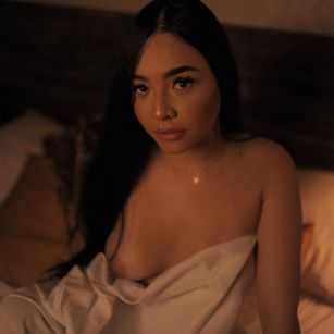 Model - Katte Hood tattos