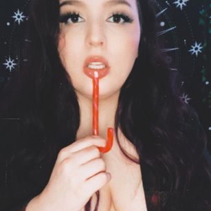 Model - Jade Violet Chubby