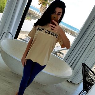 Model - Eva Banks findom