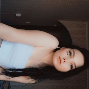 Model - Alessandra_gold sweety