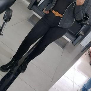 Model - cassy_sweet_cheeks horny