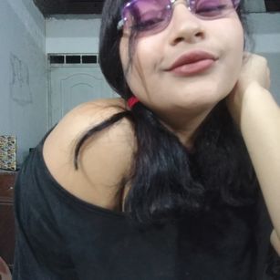 Model - Mia lobo juegos