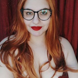 Model - RedGamer nerd