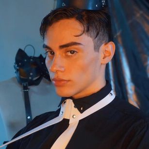 Model - daniel horse teen