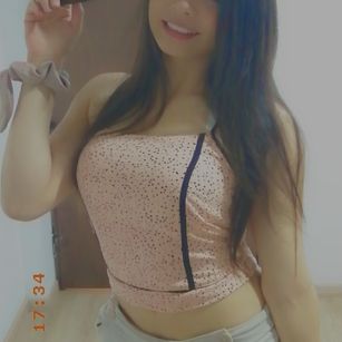 Model - melissa athletics