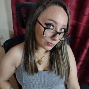 Model - cassy_sweet_cheeks horny