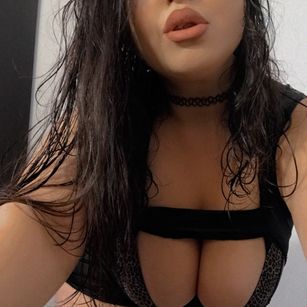 Model - MistressAlessia femdom