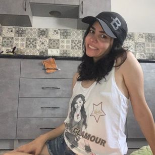 Model - mariamila loves