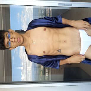 Model - Jamssa caliente