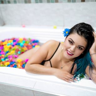 Model - ThalianaLee anal