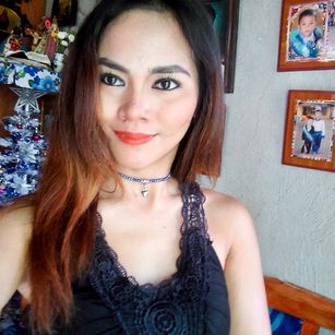 Model - AsianAngie feet