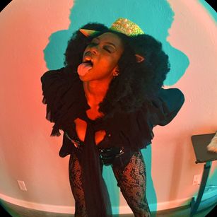 Model - Princess Asstro Girl slave