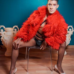 Model - Magno Sanz blowjob