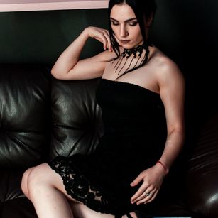 Model - AgataStrong bigboobs