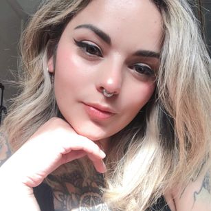 Model - Fe SuicideGirls boobs