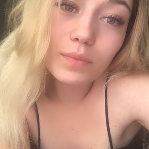 Model - MonaLissa sexy