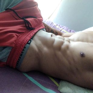 Model - Paisa_cam1 pantyhose