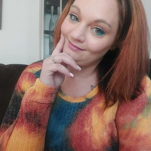 Model - Shannon Smokes taboo