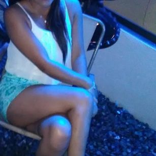 Model - tania mora cariosa