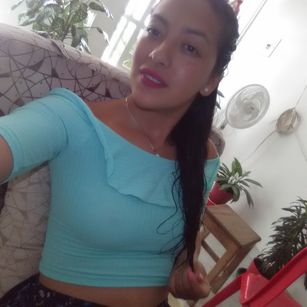 Model - tania mora Mojada