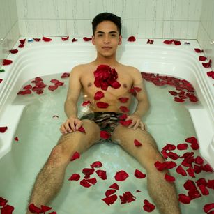 Model - aodaboy striptease