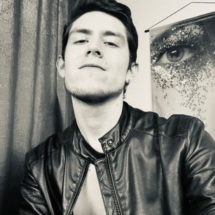 Model - Luca Dick sweet