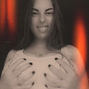 Model - Kristin_dona atm