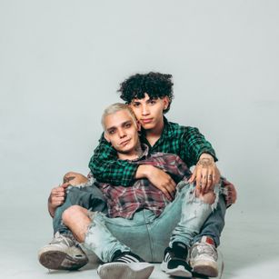 Model - AlecLawrence suck