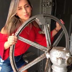 Model - VickStar bigboobs