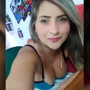 Model - VickStar cei