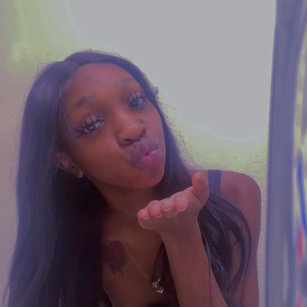 Model - GoddessTrinaa humanatm