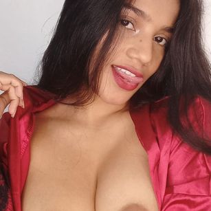 Model - roxxana anal