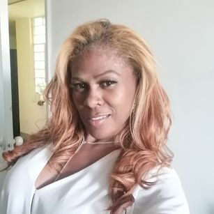 Model - kmaliaross bigboobos