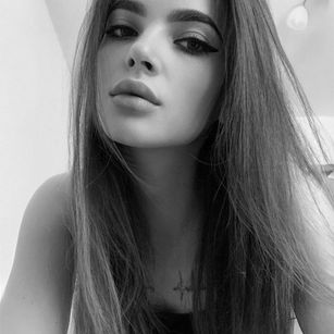 Model - Uliana fetish