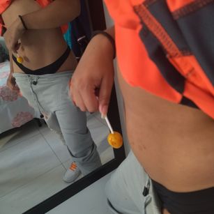 Model - AnyelinaValerine simpatica