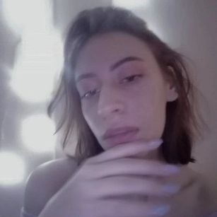 Model - Brianna petite