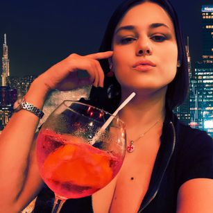 Model - EliseWinfrey bigtits