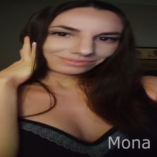 Model - Mona Deville roleplay